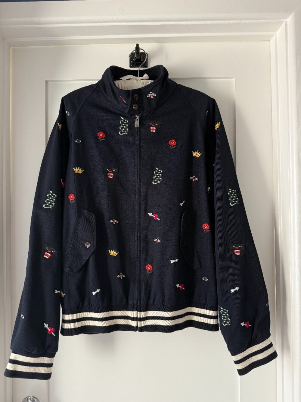 Gucci Embroidered Panther Snake Bee Bomber Jacket IT 52 Alessandro Michele